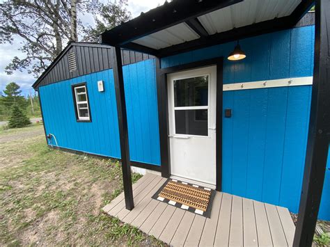 Fresh coast cabins - Jul 17, 2021 · Lynn and Jason Makela, owners of the new Fresh Coast Cabins in Copper Harbor, Michigan, bought a collection of 10 cabins on the far-flung Keweenaw peninsula in May 2020. Yes, when travel and ... 